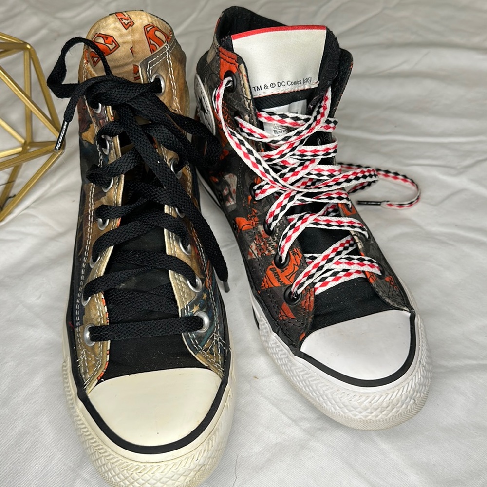 Harley Quinn and Superman converse M4/W6